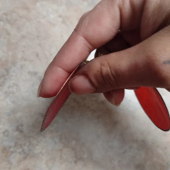 Earing - Picture 3 of 4